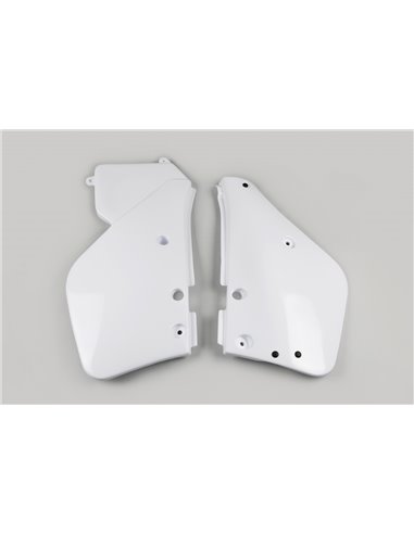 O lado traseiro do UFO-Plast cobre Yamaha branco YA02804-046